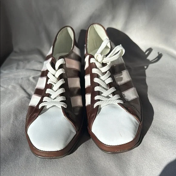 Brown and White Women's Leisure walking shoes by Amalfi by Rangoni size 91/2. - Picture 6 of 6